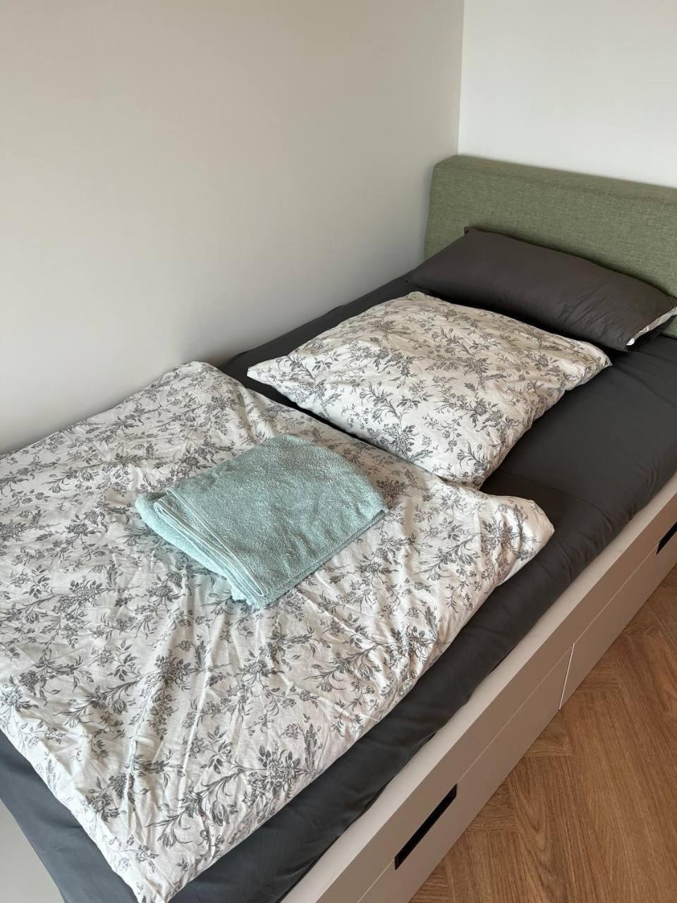 Cozy Modern Studio Next To Easy Side Galley برلين المظهر الخارجي الصورة
